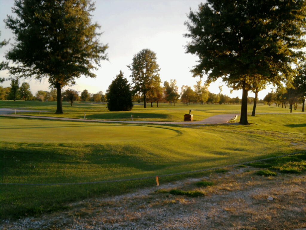 Golf Course In Columbia, IL
